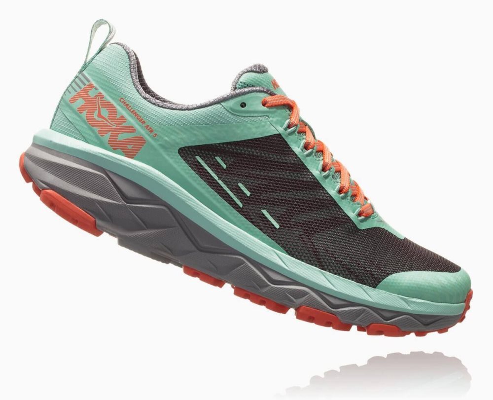 Chaussures Running Route Hoka Challenger ATR 5 Femme Pavement/Lichen | YGPJ30276